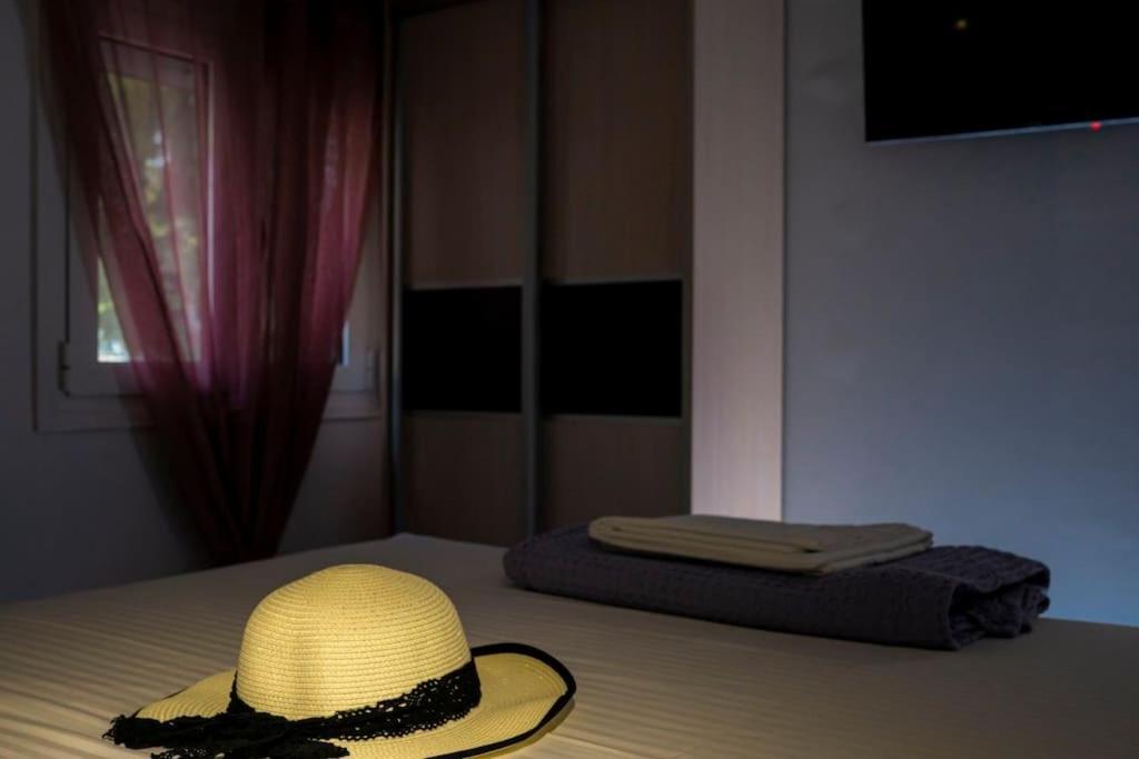 Appartamento Loftliving 1 By Αττικο Νοσοκομειο Atene Esterno foto